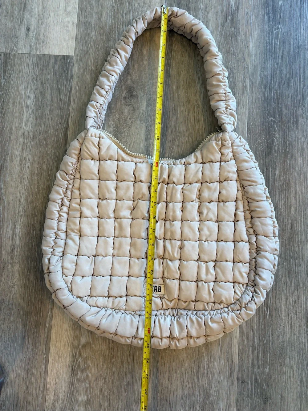 VERB Carry All Quilted Puffy Hobo Bag in Light Beige